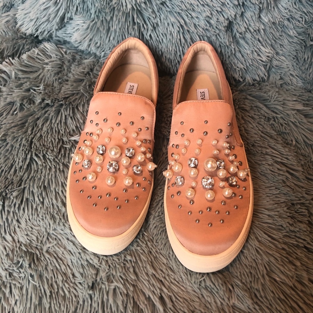 New Steve Madden Sneakers
